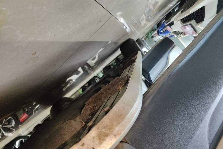 Used Ford Edge 2018 Facelifted EcoBoost 245 Two-Wheel-Drive Platinum Edition 5 Seats China V Emission Standard
