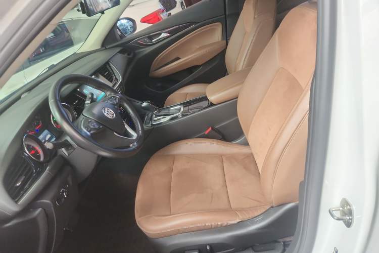 Used Buick Regal 2019 Revised 20T Luxury Version China VI Standard
