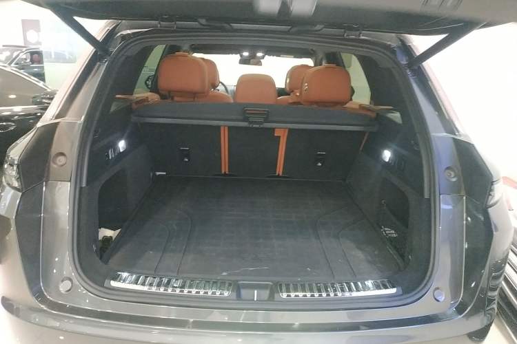 Used Li Auto L7 2023 Pro Model
