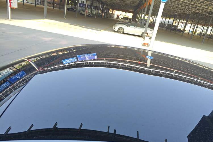 Used Tesla Model Y 2022 Rear-Wheel-Drive Version
