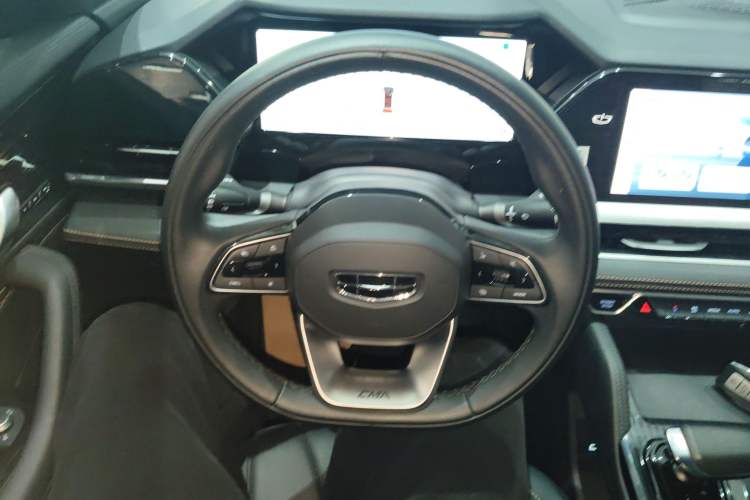 Used Geely Auto Monjaro L 2024 2.0TD DCT EVO Two-Wheel Drive Prestige Version
