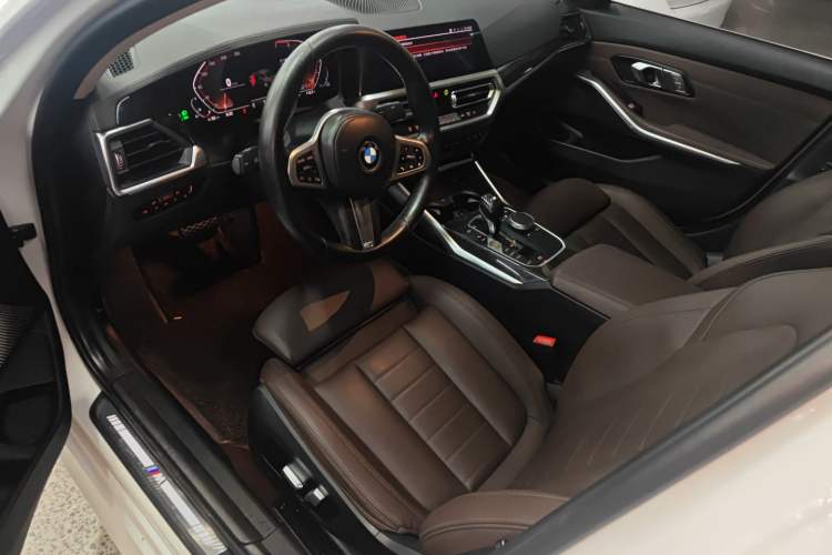 Used BMW 3 Series 2021 Restyled 325Li M Sport Package
