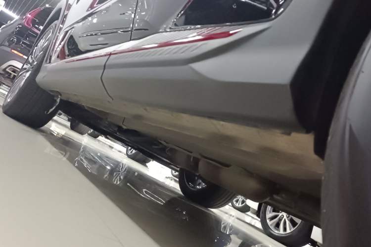 Used Jetour X70 PRO 2023 1.6T DCT Enjoy MAX 5-seater
