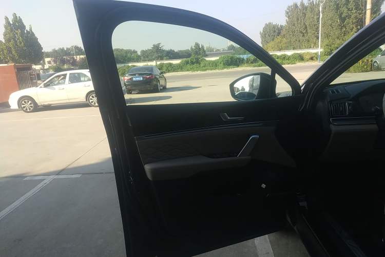 Used BYD Tang New Energy 2025 DM-i 115KM Prestige Model
