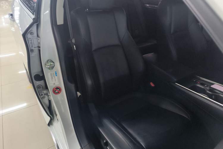 Used Honda Accord 2018 Rui Hybrid 2.0L Rui Ling Edition China VI
