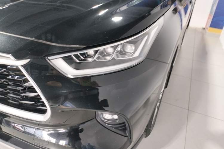 Used Toyota Highlander 2022 Dual-Engine 2.5L Four-Wheel Drive Prestige Version 7 Seats