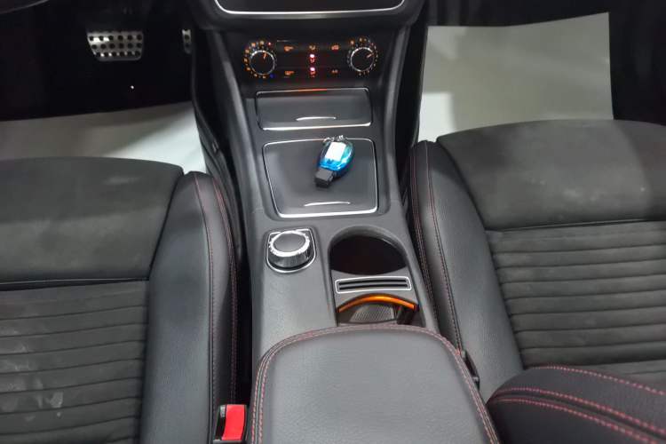 Used Mercedes-Benz CLA 2017 Refreshed CLA 220 4MATIC
