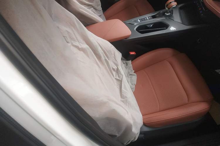 Used Changan X5 PLUS 
