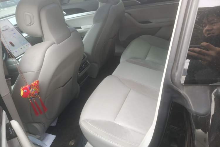 Used NETA S 2022 All-Electric 650 km Four-Wheel Drive Premium Version