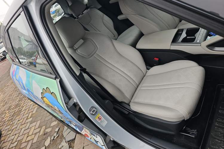 Used BYD Yuan UP 2025 Intelligent Driving Version 401 km Leading Edition