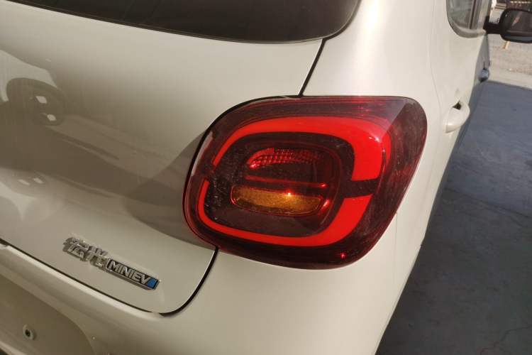 Used Wuling Hongguang MINIEV 2025 Four-Door Version Advanced Edition
