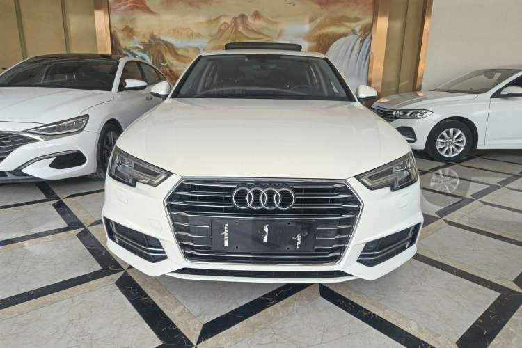 Used Audi A4L 2018 30th Anniversary Edition 40 TFSI Trendy Model