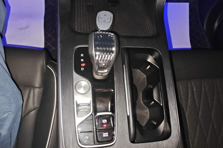 Used GAC Trumpchi GS8 2024 Linghang Series 2.0 TGDI Two-Wheel Drive Luxury Smart Connectivity Version