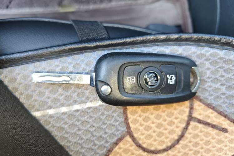 Used Buick Verano 2018 Sedan 20T Dual-Clutch Leading Model
