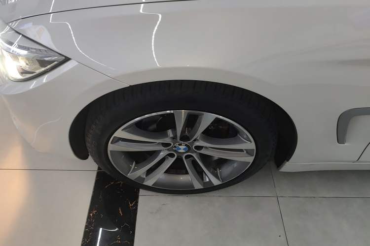 Used BMW 4 Series 2014 420i Convertible Sports Design Package
