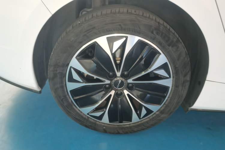 Used BYD Seal 2022 550 km Standard Range Rear-Wheel Drive Prestige Version
