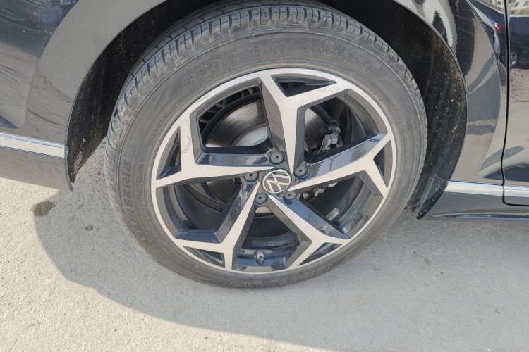 Used Volkswagen Magotan 2023 2 Million Units Commemorative Edition 330TSI DSG Luxury Version