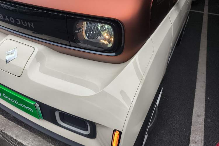 Used Baojun KiWi EV 2021 Designer Ternary Lithium
