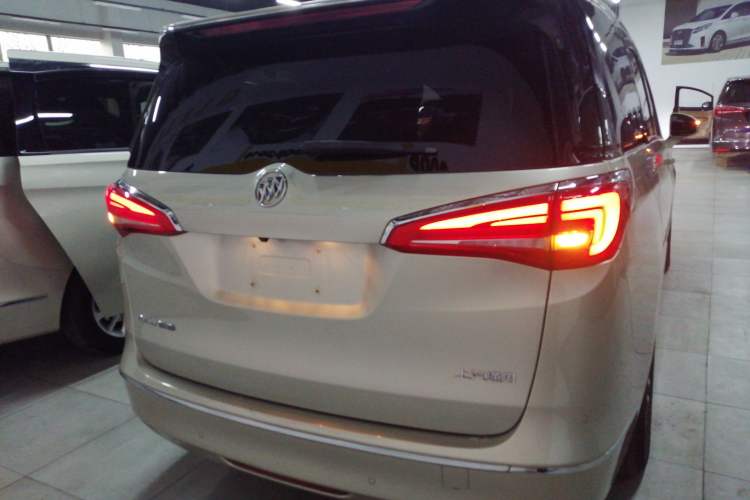 Used Buick GL8 2017 ES 28T Flagship Model China V Standard