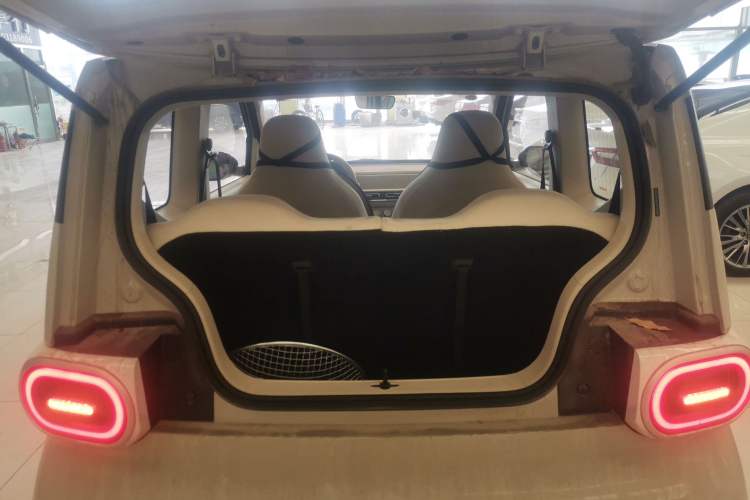 Used Wuling Hongguang MINIEV 2024 3rd Generation 215km Youth Edition
