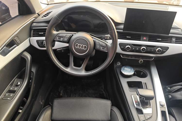 Used Audi A4L 2020 40 TFSI Fashion Dynamic Model