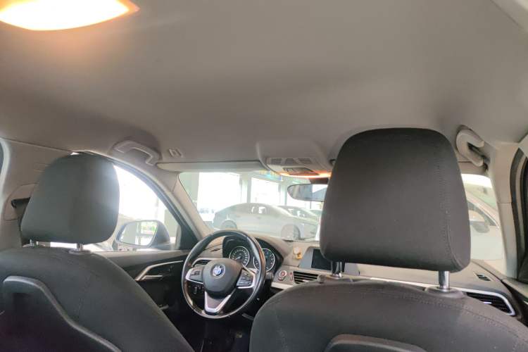 Used BMW 1 Series 2017 118i Fashion Model
