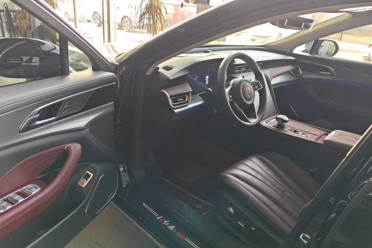 Used Hongqi H5 2024 2.0T Automatic Smart Connect Flagship Edition