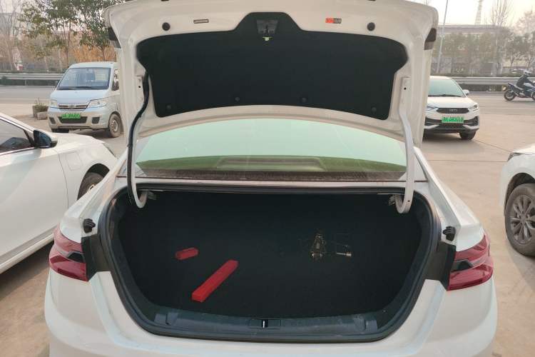 Used Geometry A 2024 410KM Travel Edition
