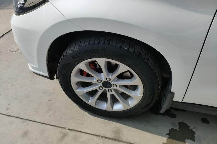 Used Haval H2 2017 Red-Label 1.5T Manual Two-Wheel-Drive Elite Model
