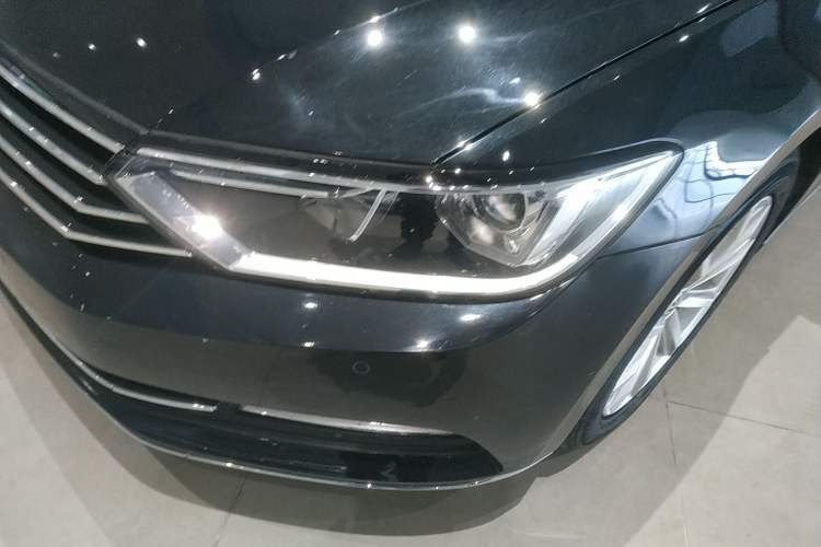 Used Volkswagen Magotan 2019 280TSI DSG Leading Model China VI Standard
