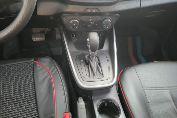 Used Ford Escort 2019 Revised 1.5L Automatic ZhiXiang Version (Tire Pressure Monitoring) China VI Standard