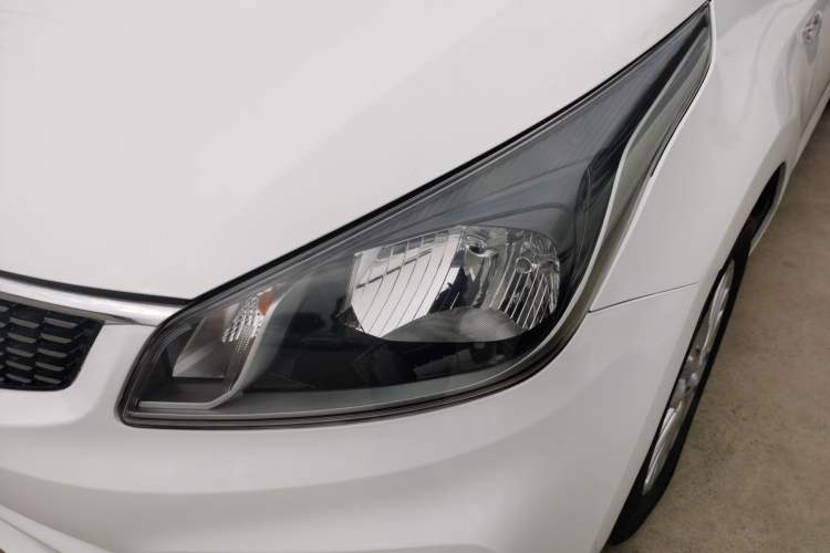 Used Kia K2 2017 Sedan 1.4L Automatic GLS