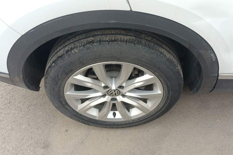 Used Volkswagen T-ROC 2020 230TSI DSG Two-Wheel Drive Advanced Version
