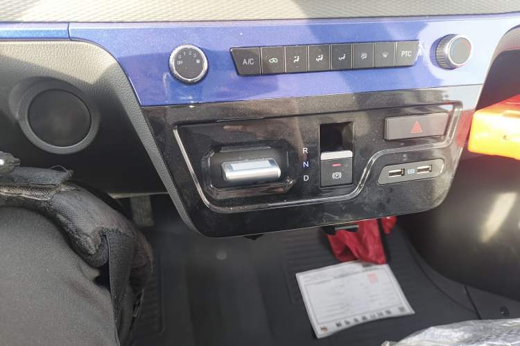 Used Dongfeng Yufeng EM27 2024 EM27L BYD CATL 41.86 kWh
