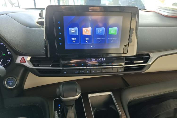 Used Toyota Sienna 2021 2.5L Hybrid Luxury Edition