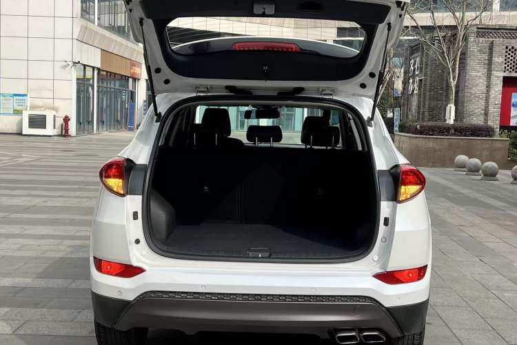 Used Hyundai Tucson 2015 1.6T Dual-Clutch Two-Wheel-Drive Smart Model