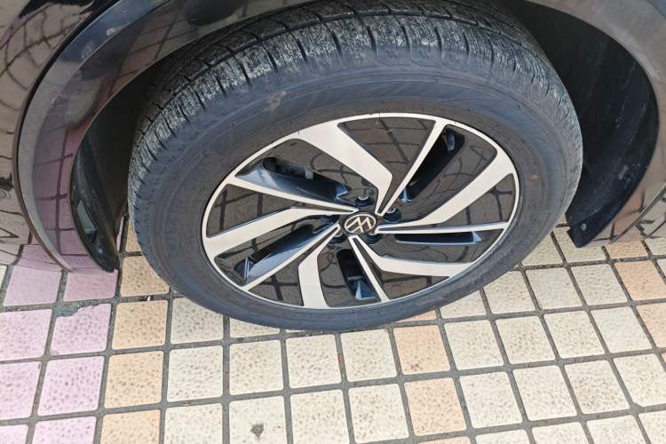 Used Volkswagen Viloran 2024 330TSI Luxury Edition