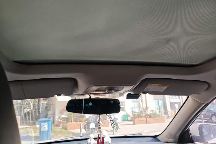 Used MG ZS 2018 1.5L Automatic Luxury Edition China V Standard