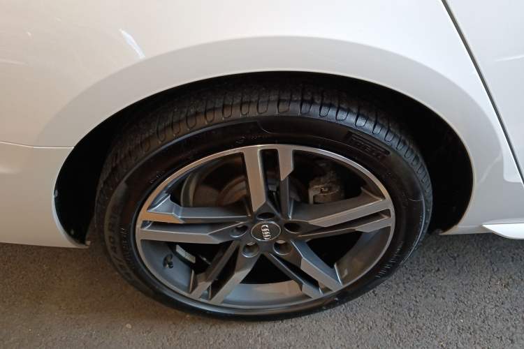 Used Audi A4L 2020 40 TFSI Fashion Dynamic Model