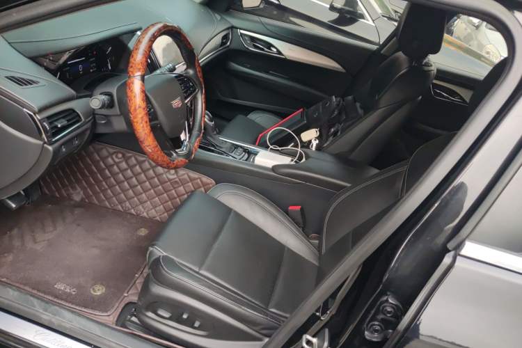 Used Cadillac ATS-L 2017 28T Fashion Edition
