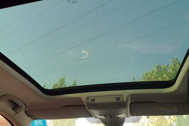 Used Volkswagen Tayron 2023 300TSI Two-Wheel-Drive Luxury Plus Advanced Edition
