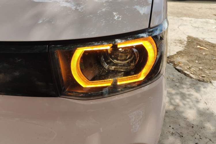 Used Wuling Hongguang MINIEV 2021 Macaron Premium Model – Lithium Iron Phosphate
