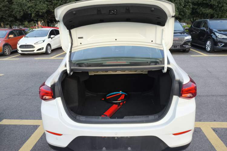 Used Chevrolet Cavalier 2020 325T Automatic Enjoyment Edition
