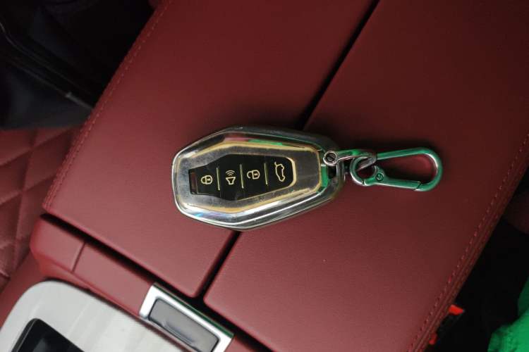 Used Jetour X70 PLUS 2023 1.5T DCT Brave PLUS 5-Seater