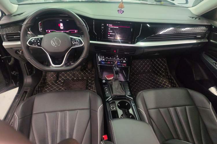 Used Volkswagen Passat 2024 330TSI Starry Elite Edition
