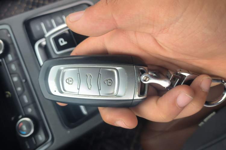 Used Geely Auto Emgrand X7 Sport 2021 1.8TD DCT Two-Wheel Drive Asian Games Edition
