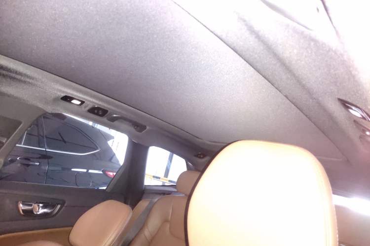 Used Volvo XC60 2023 B5 4x4 Zhiya Luxury Edition
