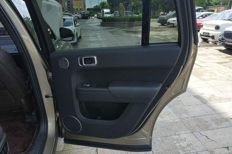 Used Li Auto L9 2022 Max model
