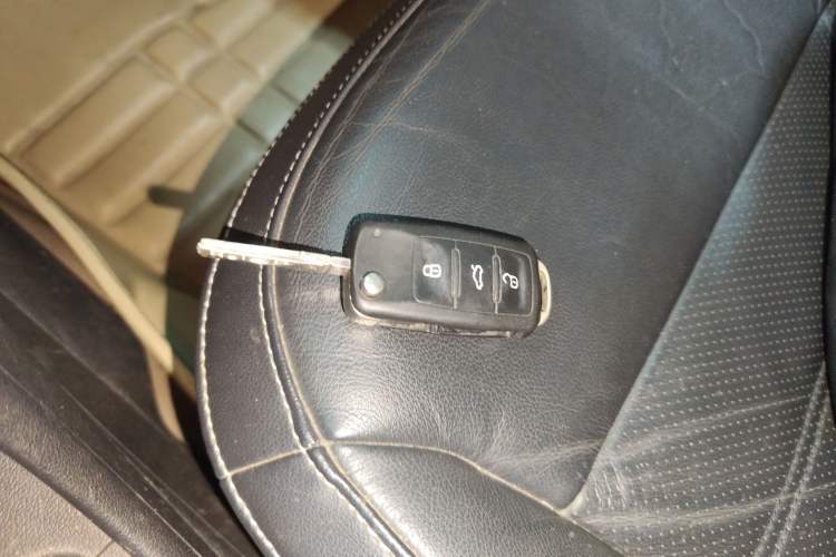 Used Volkswagen Polo 2014 1.6L Automatic Comfort Edition