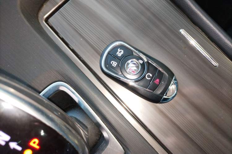 Used Buick LaCrosse 2021 652T Luxury Model